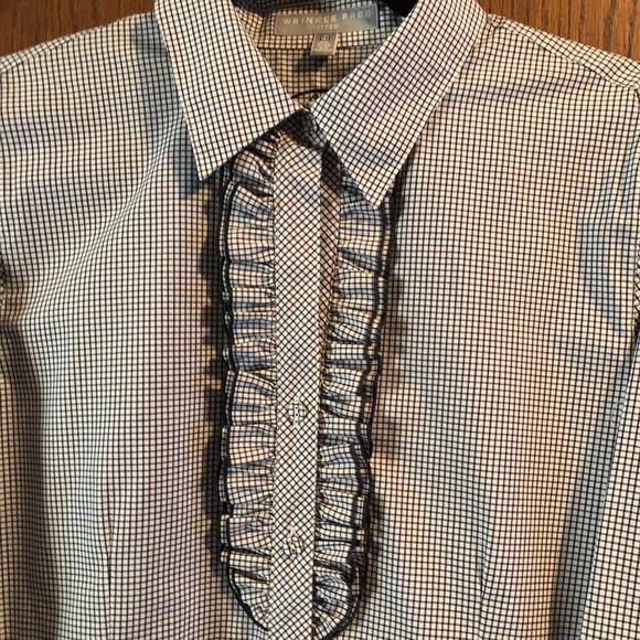 SWEET ‘FOXCROFT’ BLK/WHITE CHECKS RUFFLED BLOUSE-EUC! - Picture 2 of 9